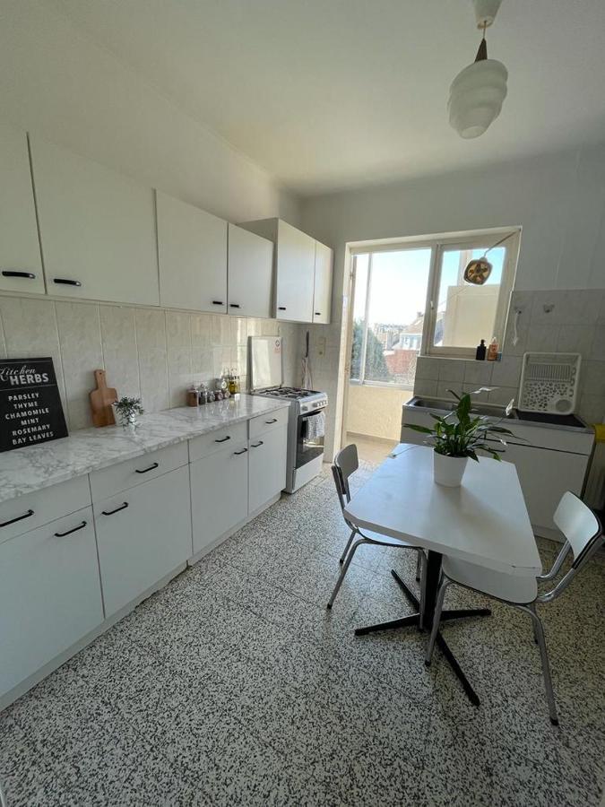 Appartement Dans Un Beau Quartier A Anderlecht Brüssel Exterior foto