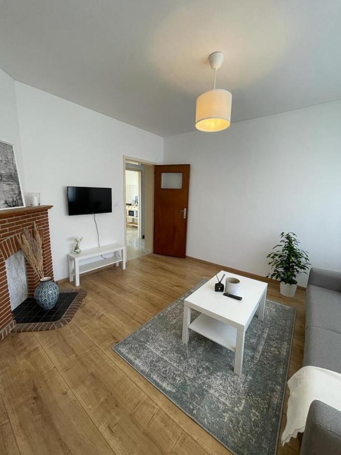 Appartement Dans Un Beau Quartier A Anderlecht Brüssel Exterior foto